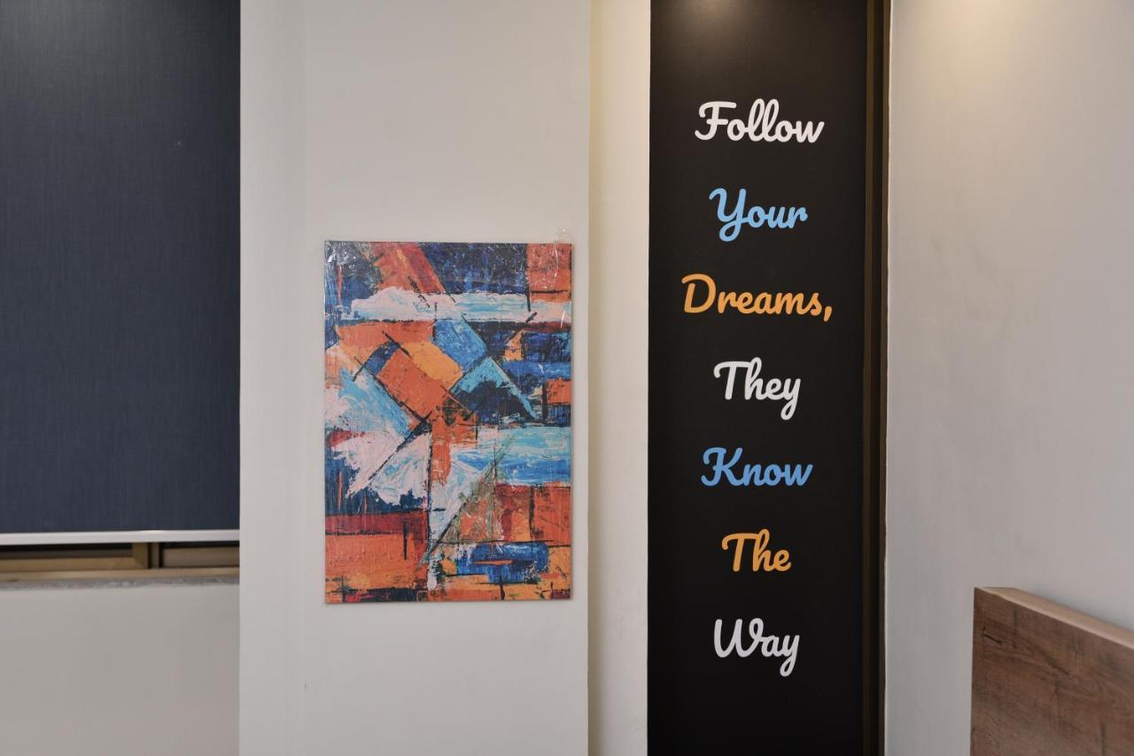 The Bliss Aparthotel Rawalpindi Ngoại thất bức ảnh